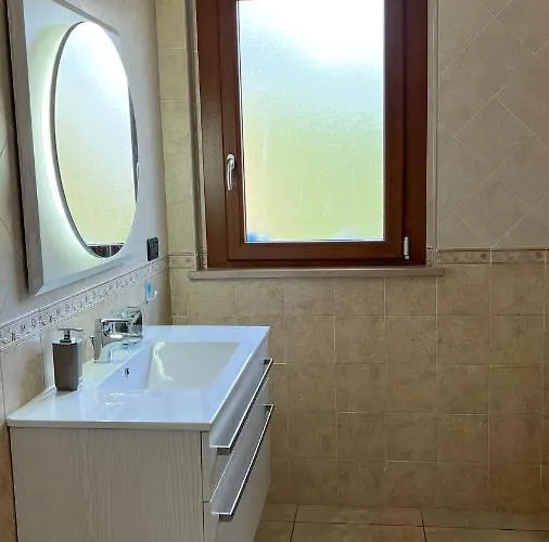 T-rex ⭑⭑⭑⭑⭑ - Elegante Con Idromassaggio דירה