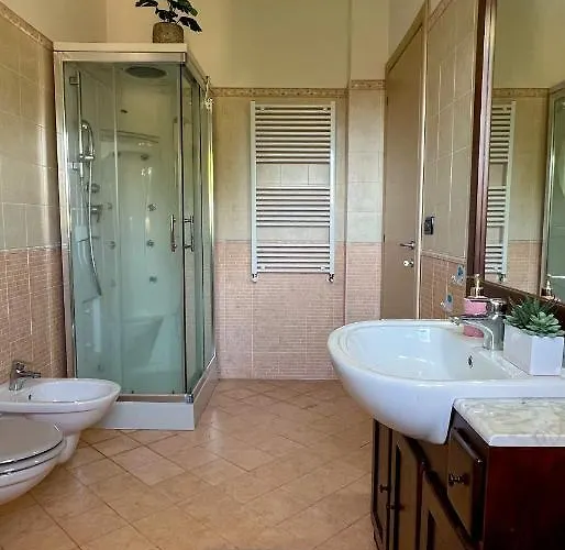 דירה T-rex ⭑⭑⭑⭑⭑ - Elegante Con Idromassaggio